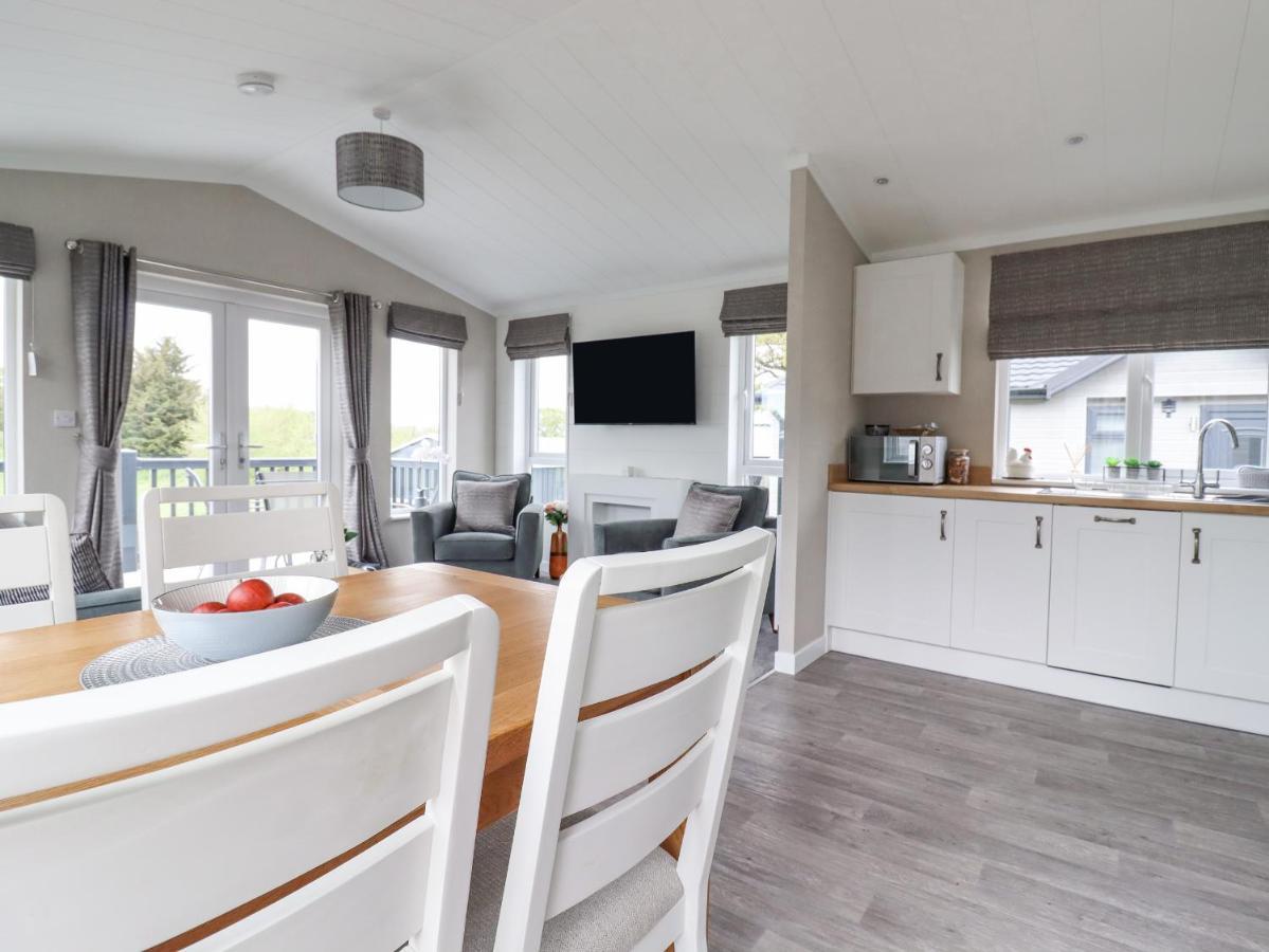 Вилла 36 Bucklesham Park Ипсвич Экстерьер фото