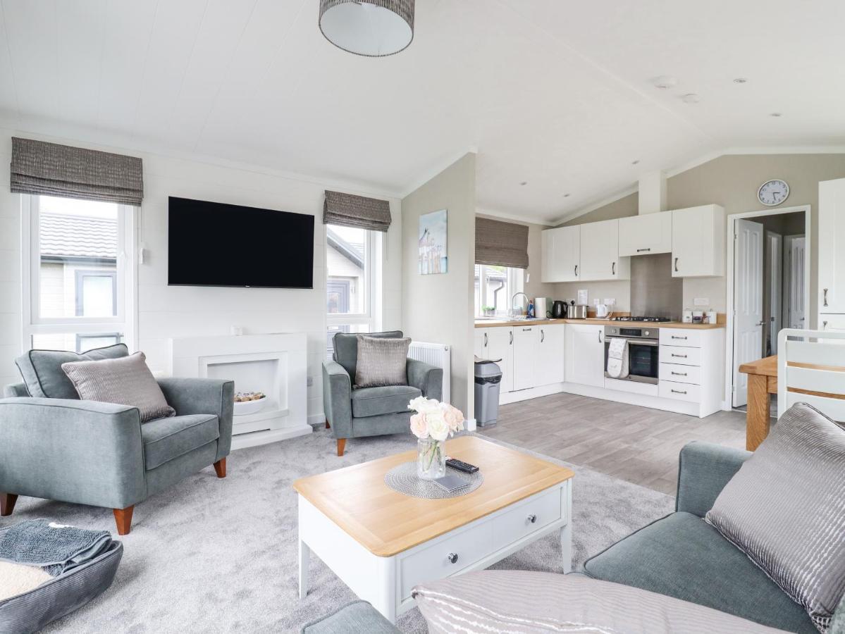 Вилла 36 Bucklesham Park Ипсвич Экстерьер фото
