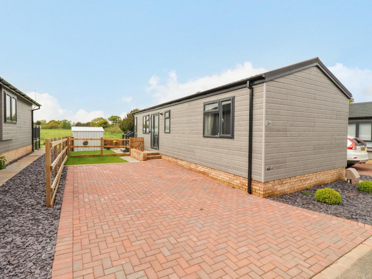Вилла 36 Bucklesham Park Ипсвич Экстерьер фото